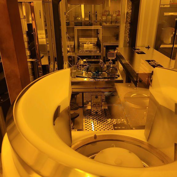 SUSS ACS 200 Coater / Developer