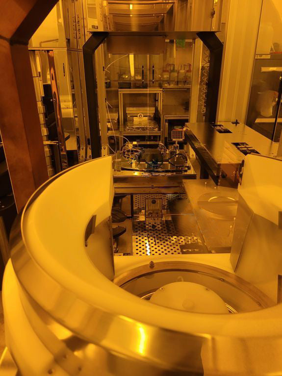 SUSS ACS 200 Coater / Developer