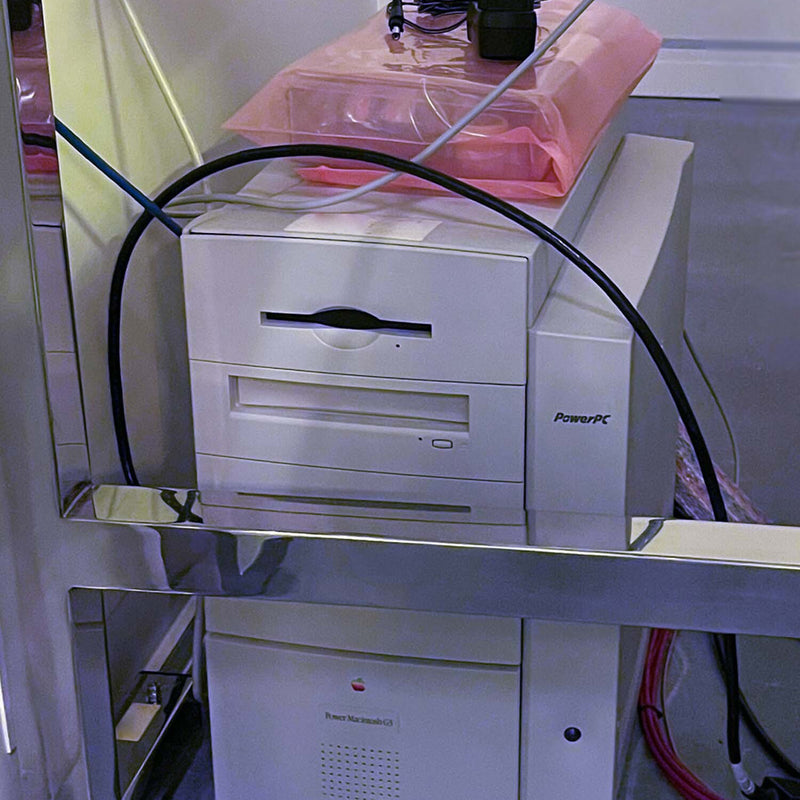 KLA 8100 XP CD-SEM (Critical Dimension Scanning Electron Microscope)