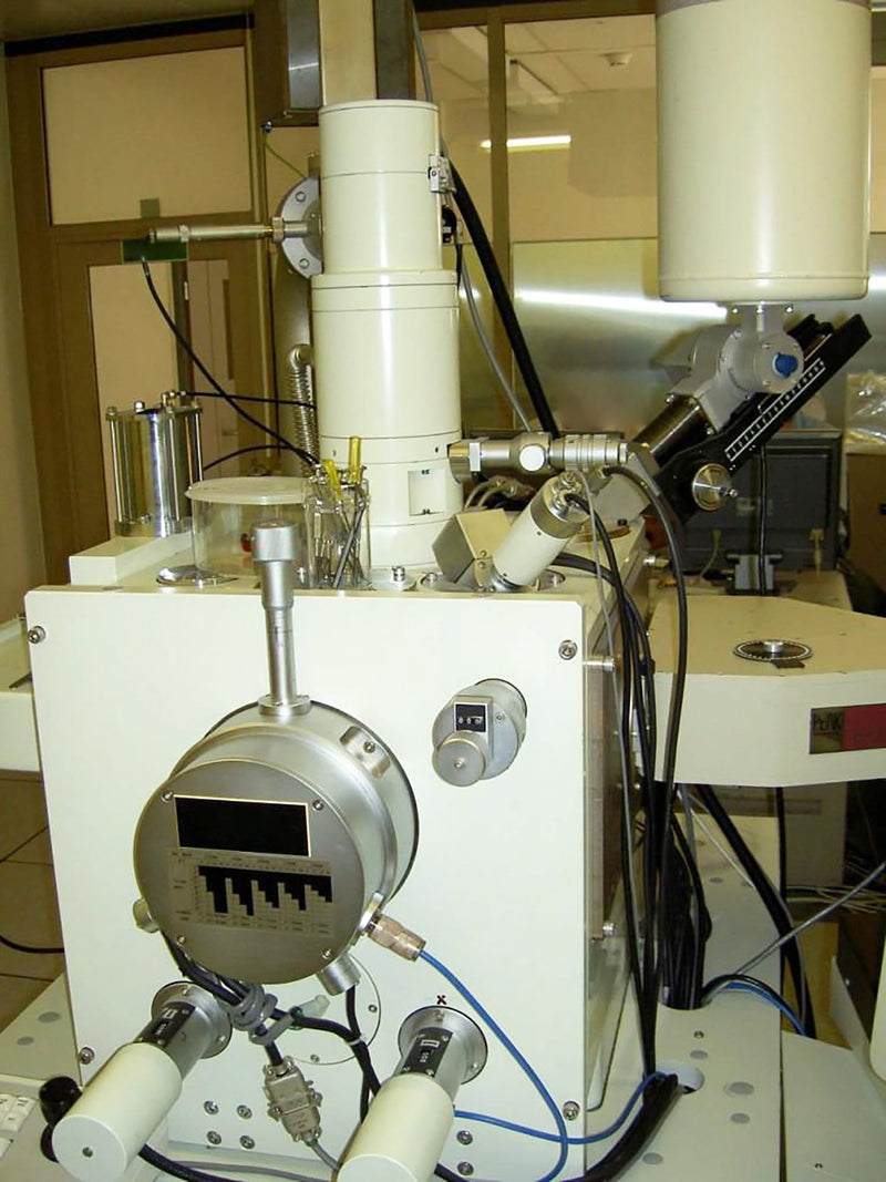 Jeol JSM 6600 Microscope