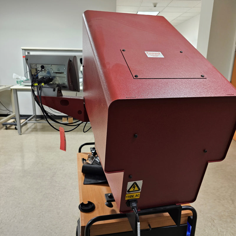 Starrett HE 350 Optical Comparator