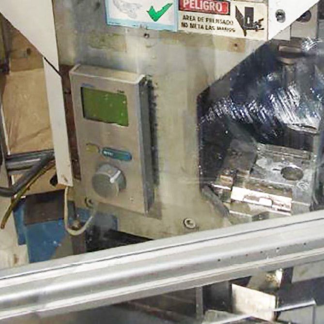 Komax Alpha 411 Wire Processor