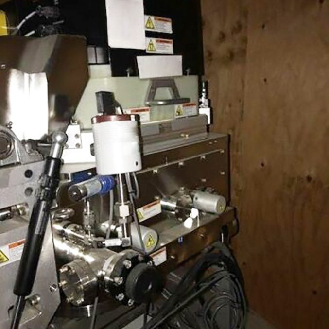 Applied Materials Endura 2 PVD Chamber (Physical Vapor Deposition)