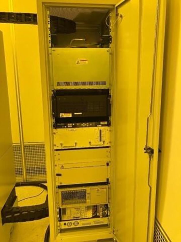 Applied Materials VeritySEM 2 CD-SEM (Critical Dimension Scanning Electron Microscope)