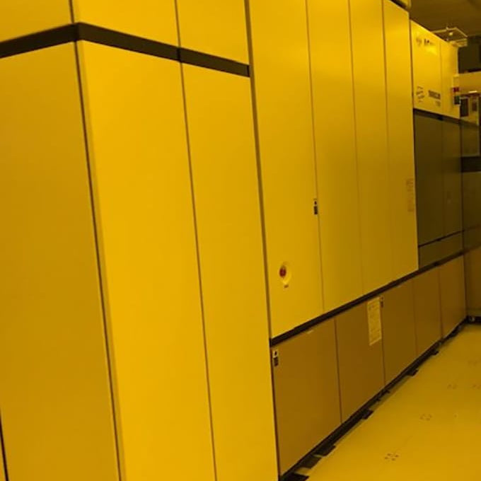 ASML XT 1700 Fi Immersion ARF Scanner