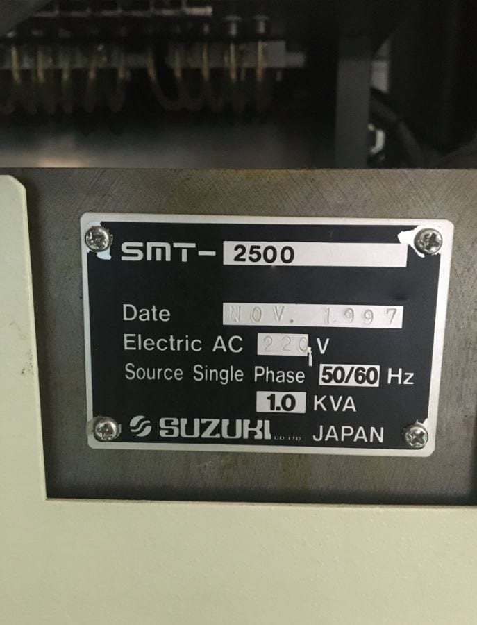 Suzuki SMT 2500 Pick and Place