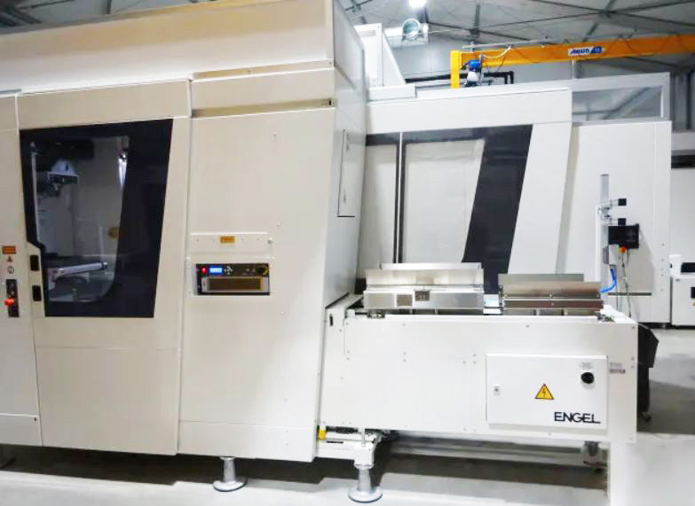 Engel e Victory 740/450 US Injection Molding Machine