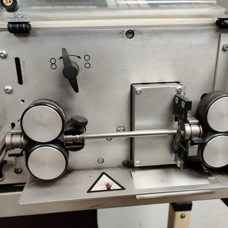 Schleuniger EcoStrip 9300 Automatic Cut and Strip Machine