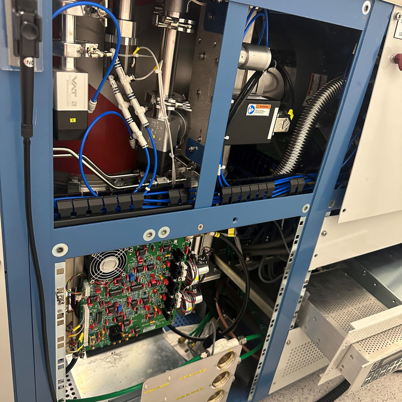 Oxford Plasmalab 100 ICP-RIE (Inductively Coupled Plasma - Reactive lon Etch)