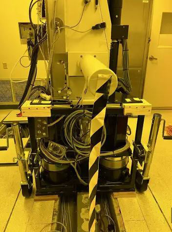 Raith EBPG 5000 Plus E-Beam Writer, Evacuate & Load Control