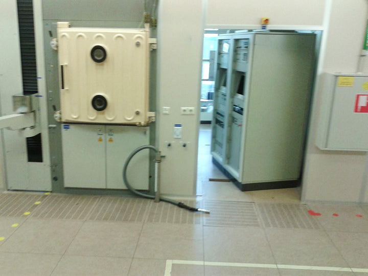 Oerlikon Balzers BAK 760 Evaporator