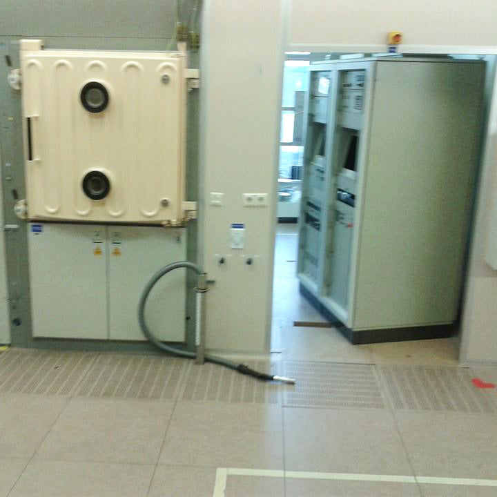 Oerlikon Balzers BAK 760 Evaporator