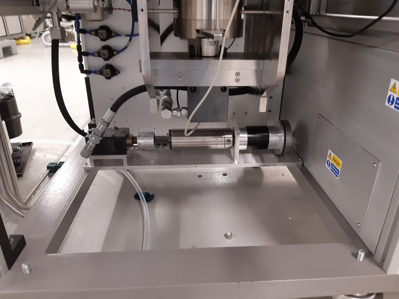 AML 04 Wafer Bonder