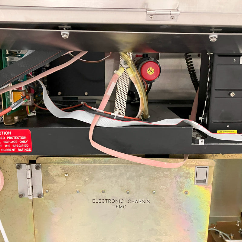 KLA Surfscan 6420 Particle Defect System