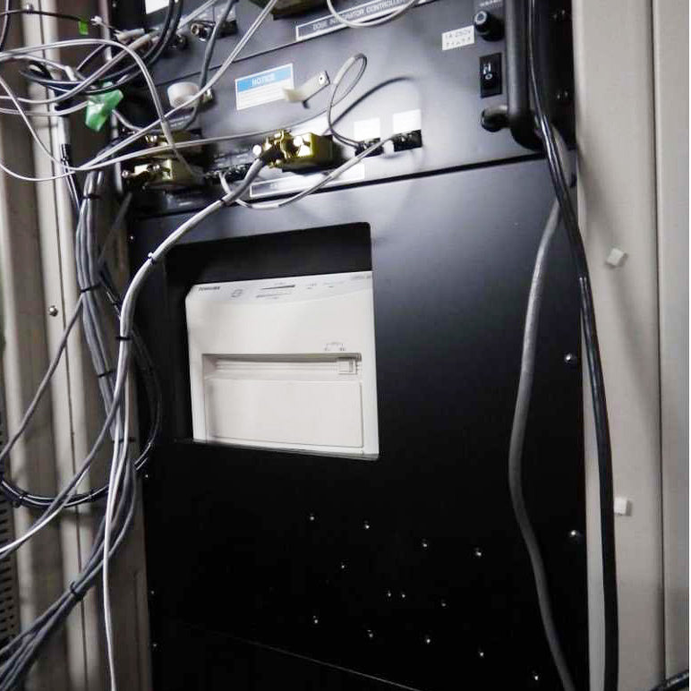Varian E 220 HP Ion Implanter