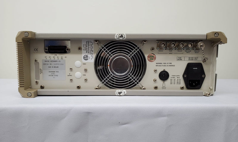 Aeroflex / IFR 2041 Low Noise Signal Generator