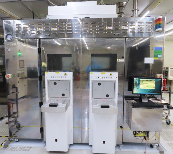 Veeco / SSEC M 3307 Coater / Developer