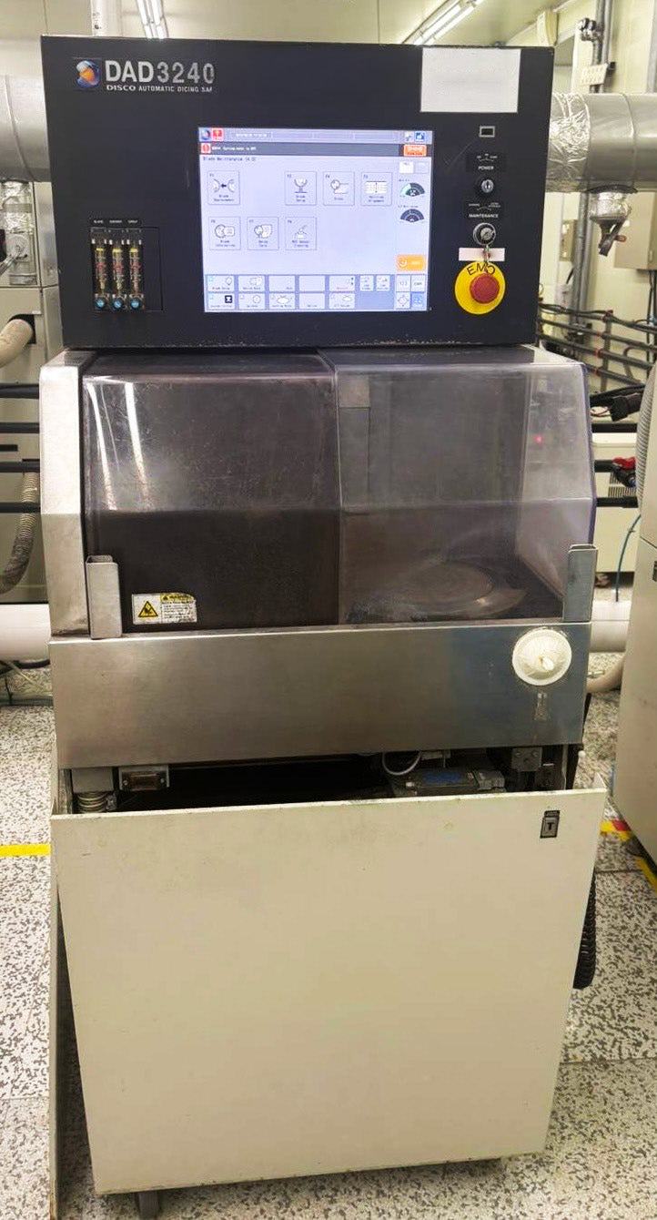 Disco DAD 3240 Automatic Dicing Saw