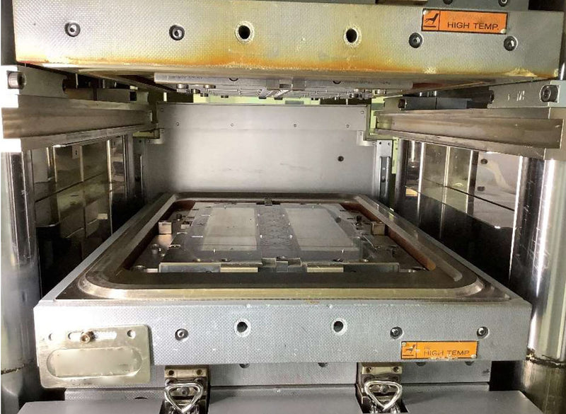 Towa YPS 2060 Auto Molding System