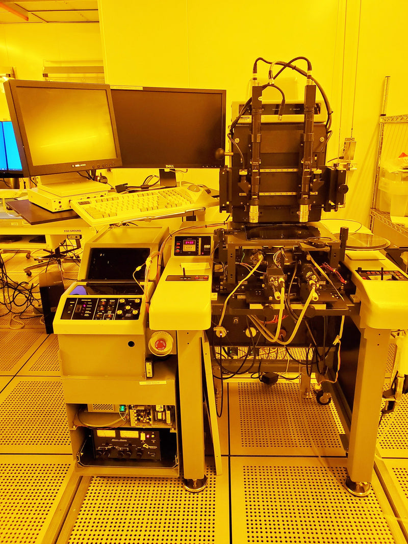 Quintel Q 7000 Mask Aligner