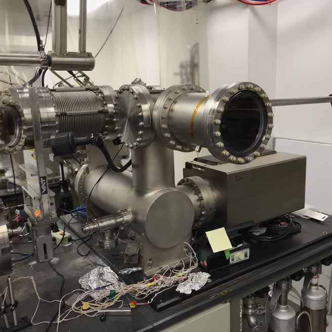 Veeco Gen II MBE Growth system