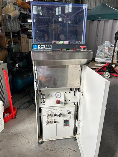 Disco DCS 141 Wafer Cleaner / Spin Dryer