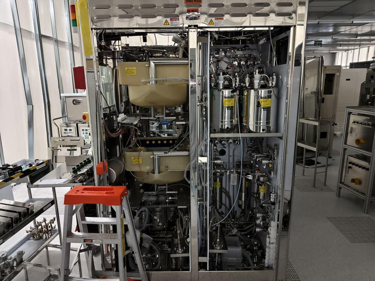 Veeco / SSEC Waferstorm M 3305 Lift Off Machine