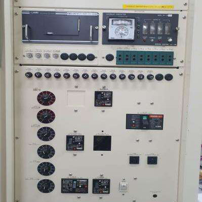 Hitachi Kokusai DD 823 V Vertical Diffusion Furnace