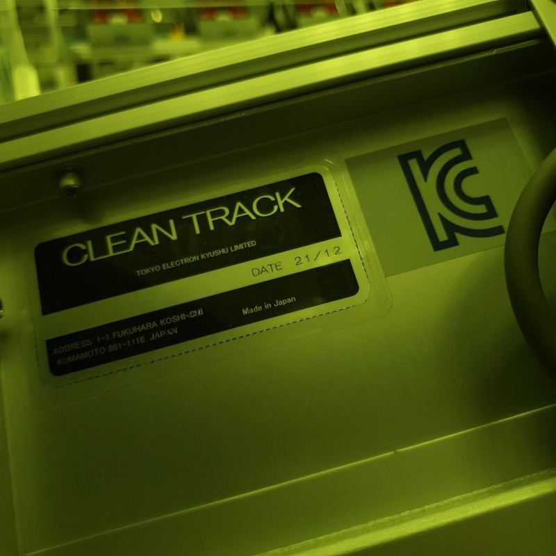 Tel Clean Track Lithius Pro Z i Resist Coater / Developer