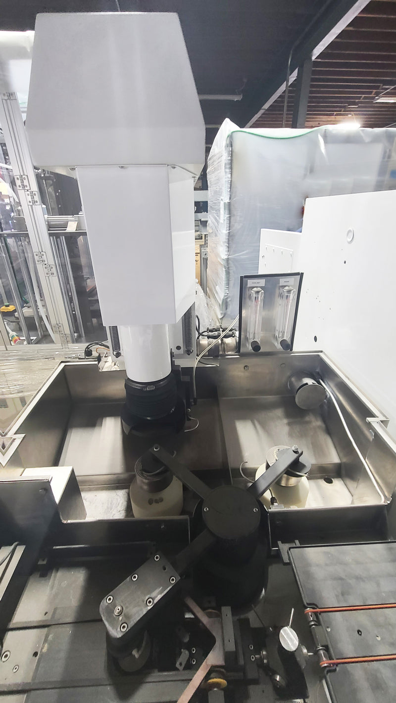 Strasbaugh 7 AF Edge Grinder