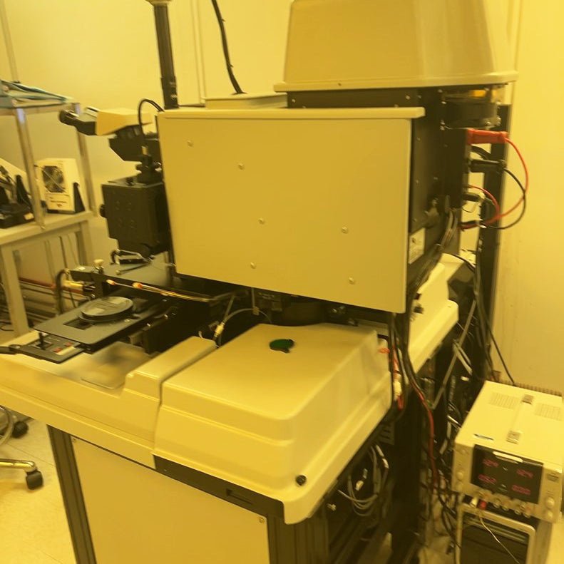 Neutronix Quintel NXQ 7500 Mask Aligner