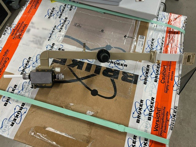Bruker EMX EPR Spectrometer