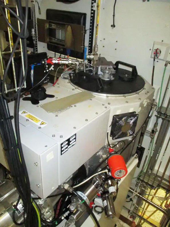 STS Multiplex ICP-DRIE (Inductively Coupled Plasma – Deep Reactive Ion Etcher)