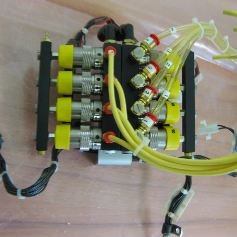 Lam P/N: 853-001314-001 Assembly, Manifold and Valves Gate