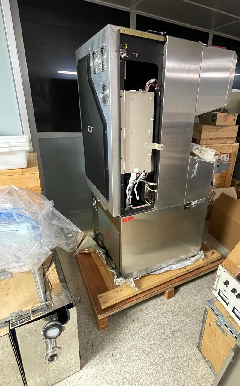 KLA Surfscan 6420 Particle Defect System