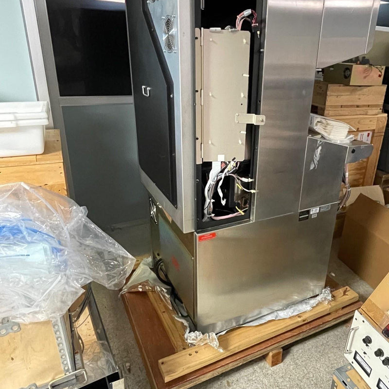 KLA Surfscan 6420 Particle Defect System