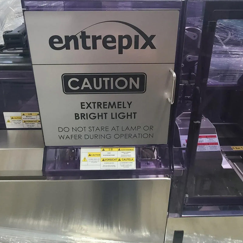 Entrepix DSS 200 Post CMP Scrubber (Chemical Mechanical Polisher)