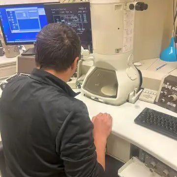 Jeol JEM 1011 TEM (Transmission Electron Microscope)