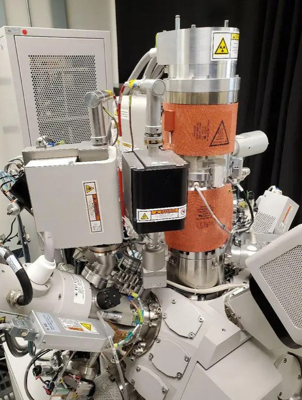 Thermo Fisher Scientific / FEI NanoLab 450 F 1 FIB-SEM (Focused Ion Beam - Scanning Electron Microscope)