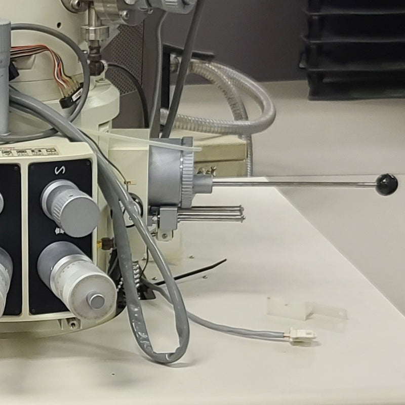 Hitachi S 4500 FE-SEM (Field Emission Scanning Electron Microscope)