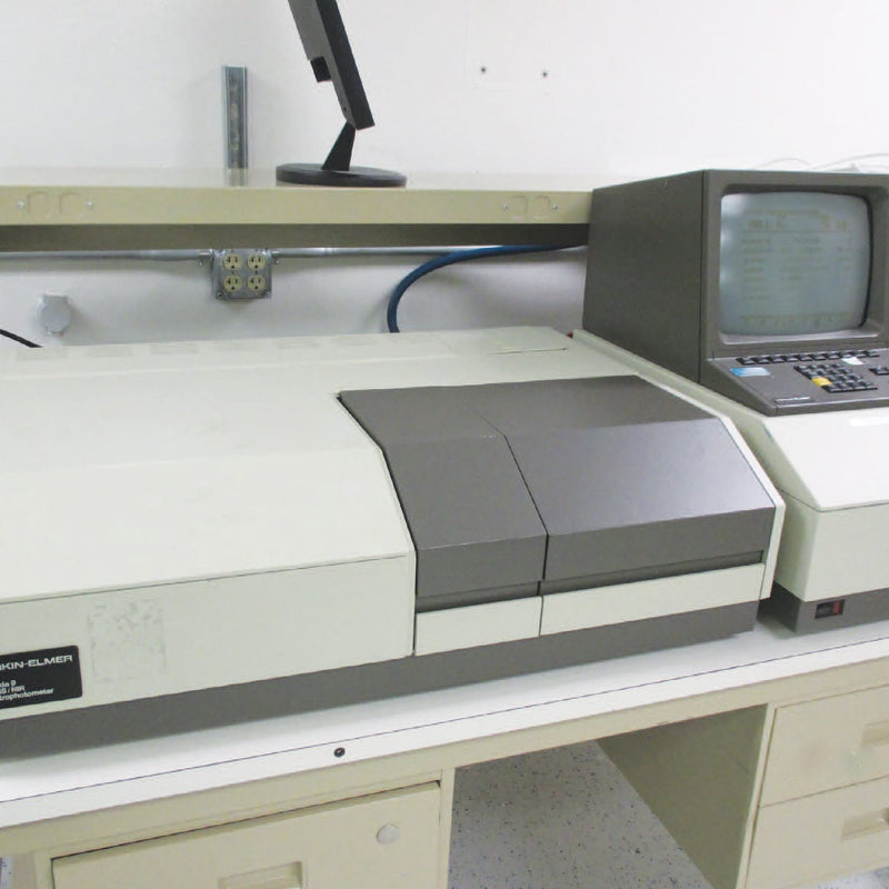 Perkin Elmer Lambda 9 Spectrometer