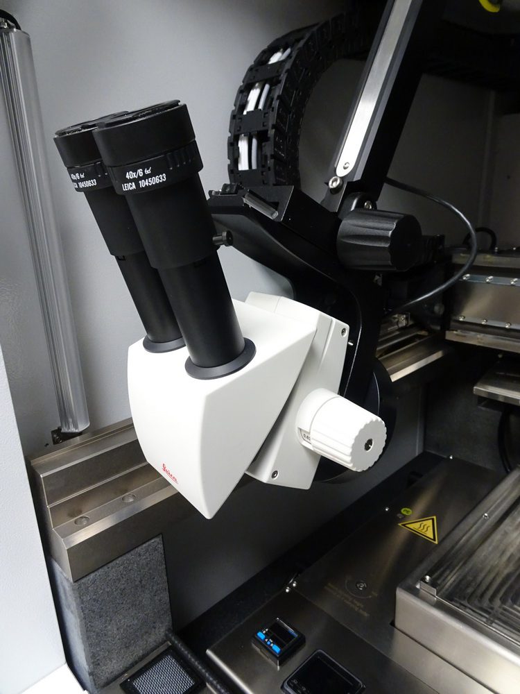 Hesse & Knipps (H&K) Bondjet 820 Wire Wedge Bonder