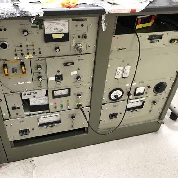 Veeco Gen II MBE Growth system