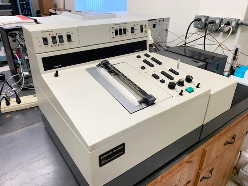 Perkin Elmer IR Spectrophotometer