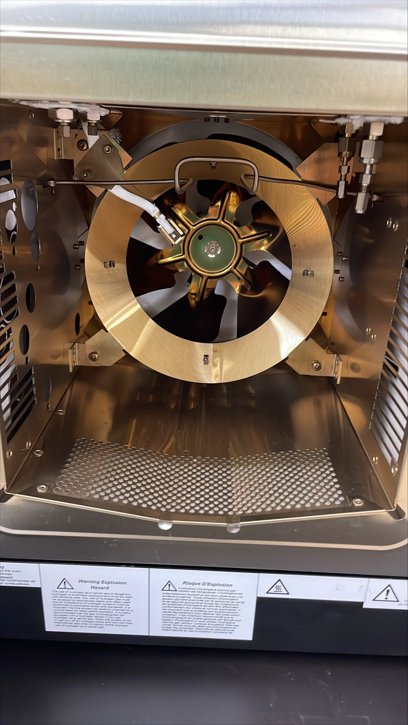 Perkin Elmer Clarus 690 GC (Gas Chromatography)