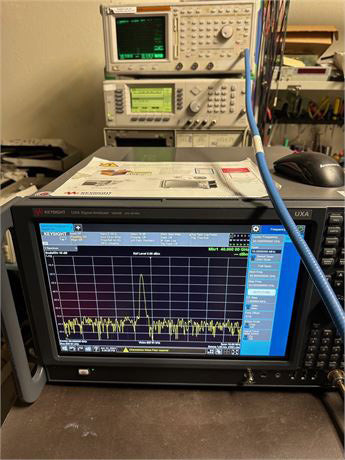 Keysight N 9040 B Signal Analyzer