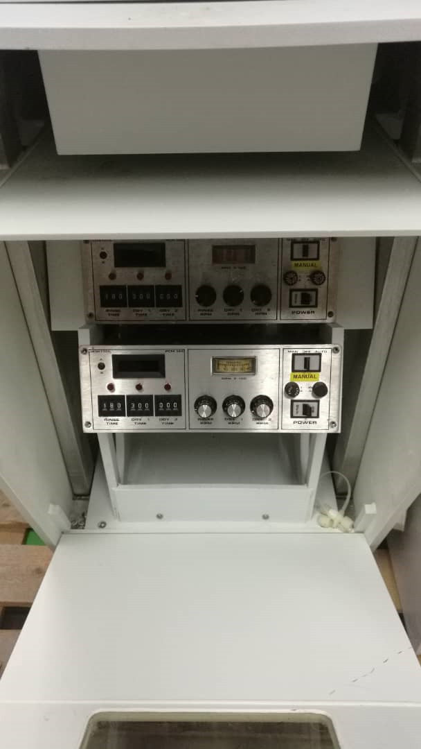 Semitool SRD (Spin Rinse Dryer)