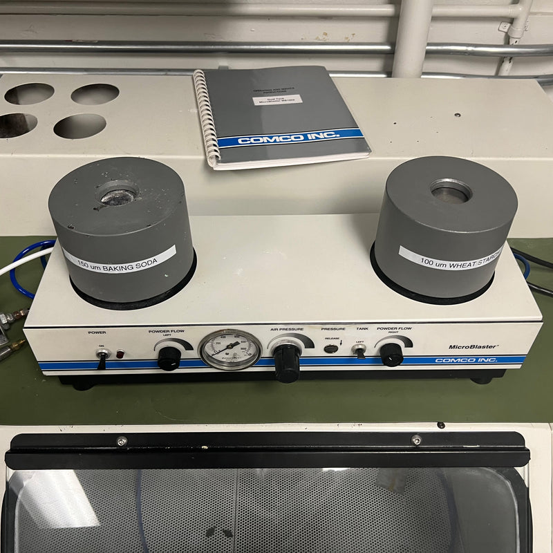 Comco MicroBlaster Workstation