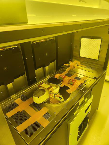 KLA Surfscan SP 1 DLS Particle Defect System