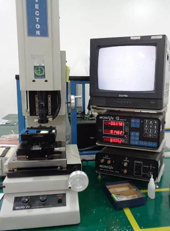 Micro-Vu Visual Measuring System
